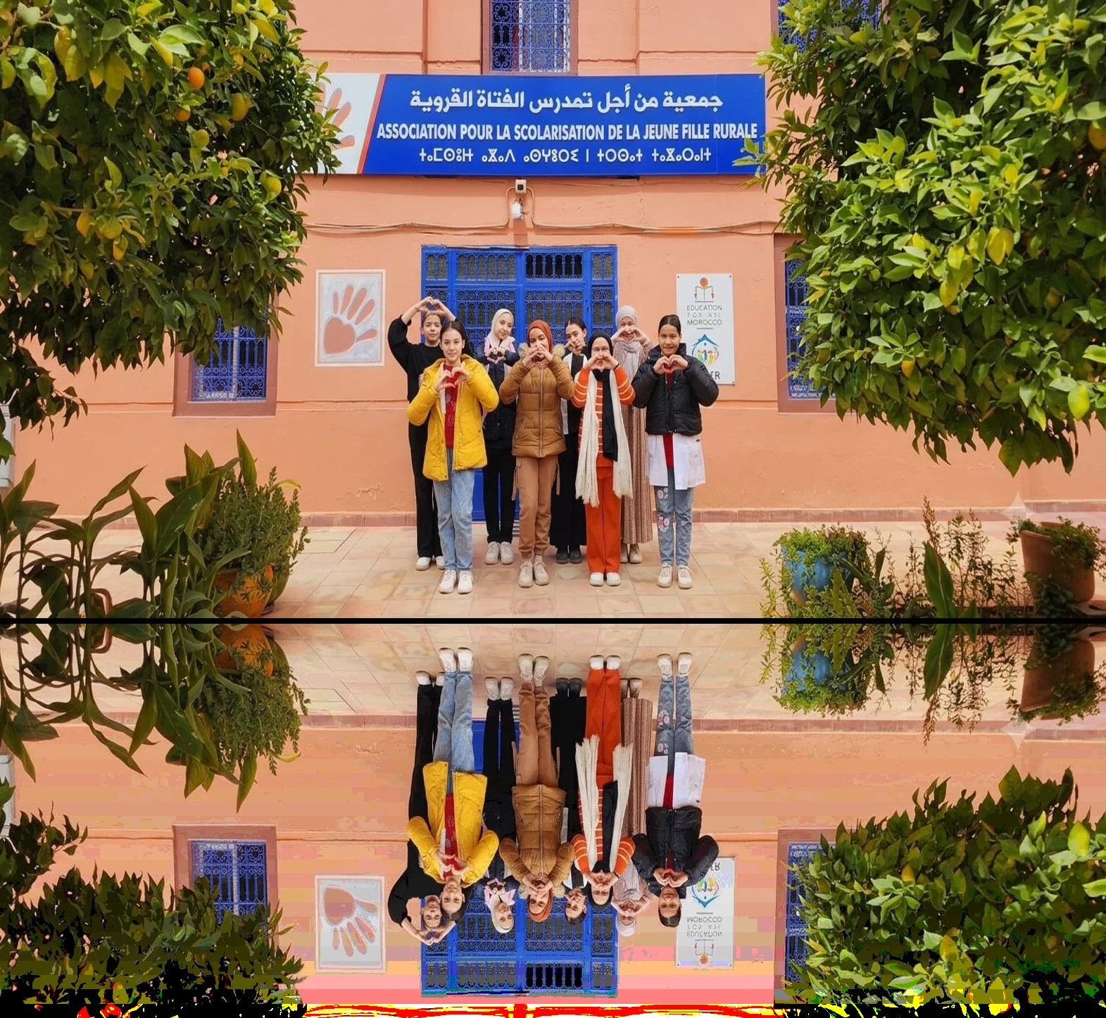 Les pensionnaires devant l'entrée de l'association, rue des Marinides à Marrakech