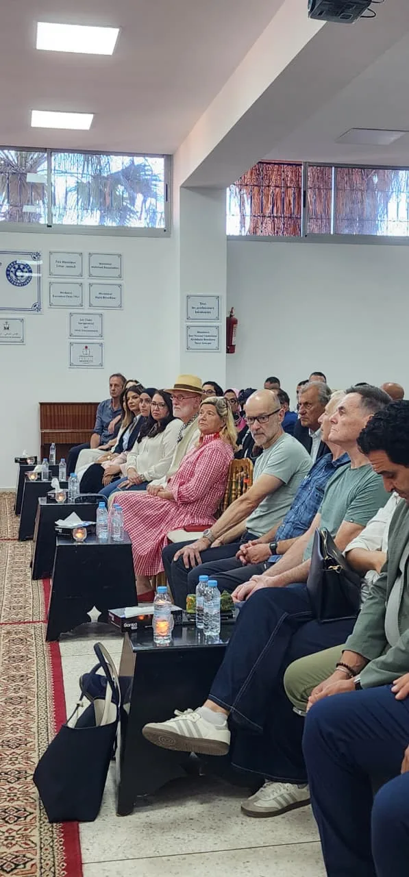 Discours lors d'une cérémonie officielle de l'association