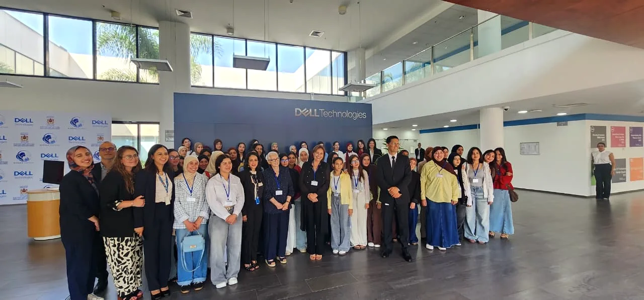 Les participantes de Nissaa'Gen Tech réunies au siège de Dell Technologies
